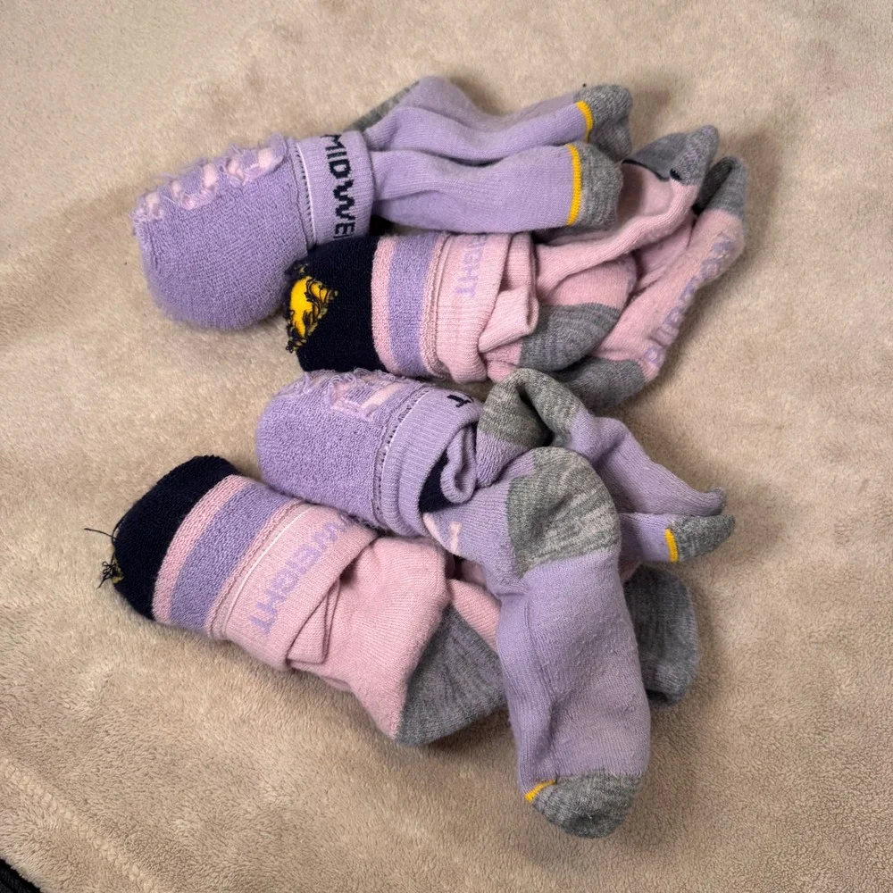 Burton Kids Midweight Snowboard Ski Socks Winter Pink Purple 4 Pairs Sz M/L